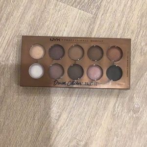 Eyeshadow pallet